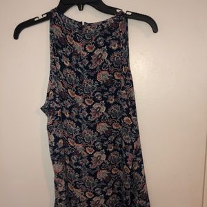 Sleeveless blouse